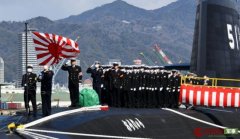 日本首艘锂电池潜艇服役艇员全都戴口罩参加仪式